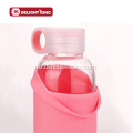 Стеклянная бутылка для воды с многоразовым силиконовым рукавом